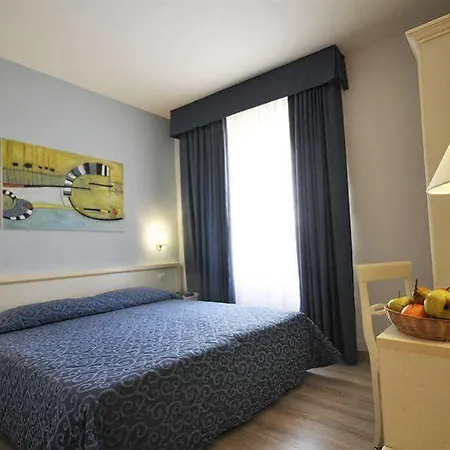Azzi Hotel Florencia